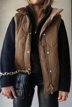 Load image into Gallery viewer, Quilted Vest
