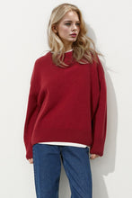 Load image into Gallery viewer, Round Neck Sweater
