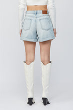 Load image into Gallery viewer, Hidden Jeans Cuffed Mom Shorts, Light Wash
